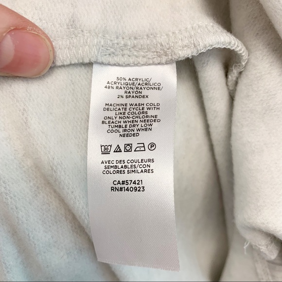 Lou & Grey Signaturesoft Plush Poncho Top Grey XS/S - Picture 8 of 8